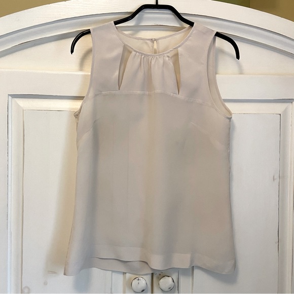 Blush Pink Shell With Cutouts - Picture 1 of 4